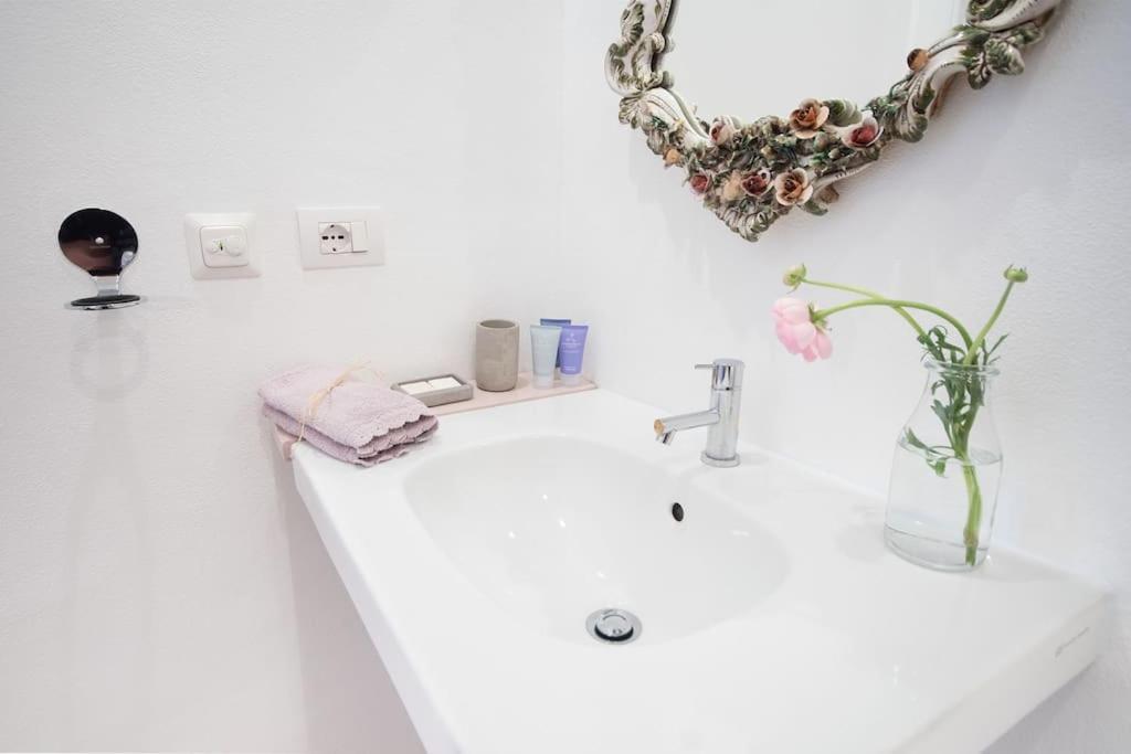 Romantic Loft Porta Venezia Milan Extérieur photo